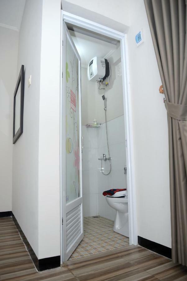 Reddoorz Syariah Plus Near Banyuwangi Airport ภายนอก รูปภาพ